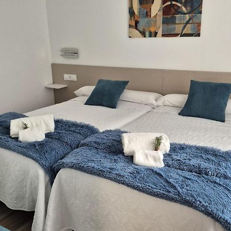 Tres Torres Apartamento Turistico Almoharin Εξωτερικό φωτογραφία