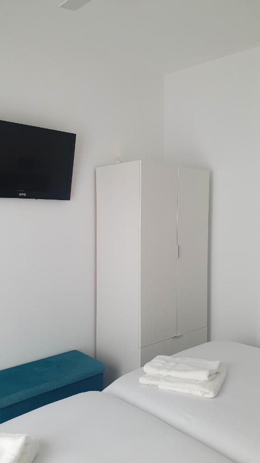 Tres Torres Apartamento Turistico Almoharin Εξωτερικό φωτογραφία