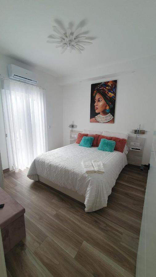 Tres Torres Apartamento Turistico Almoharin Εξωτερικό φωτογραφία